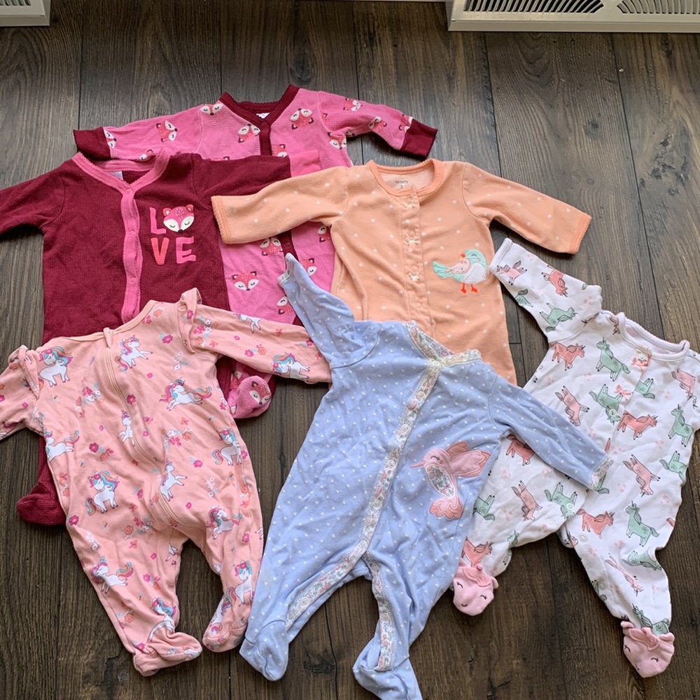 (4 for $20) 💛Lot of Infant Sleepers (6)
